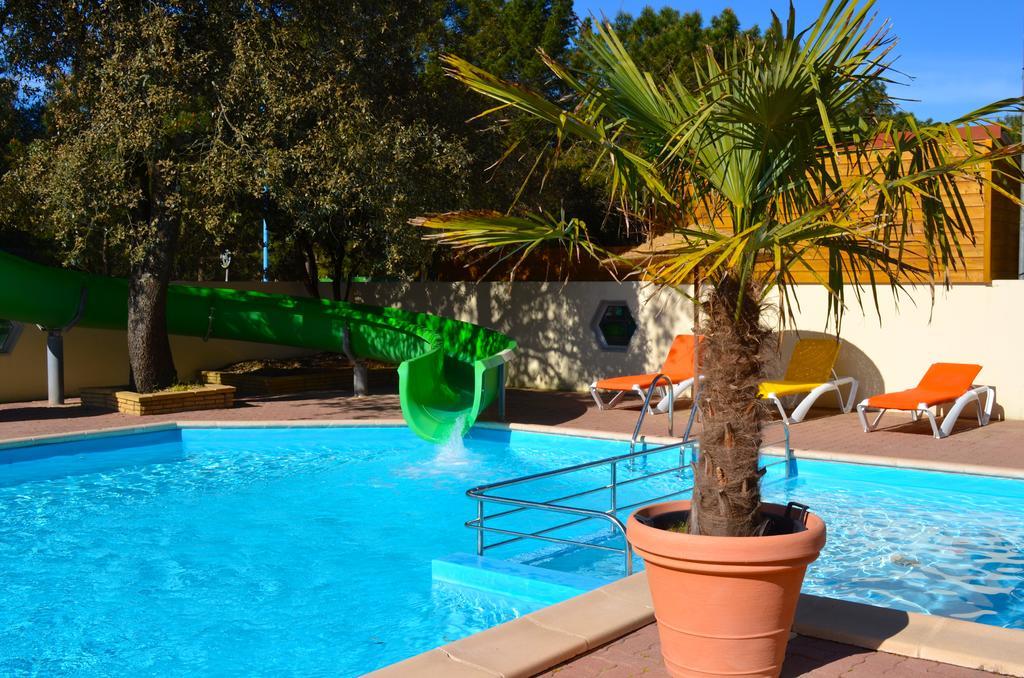 Camping Le Clos Des Pins ลุงวิลล์-ซัวร์-แมร์ ภายนอก รูปภาพ